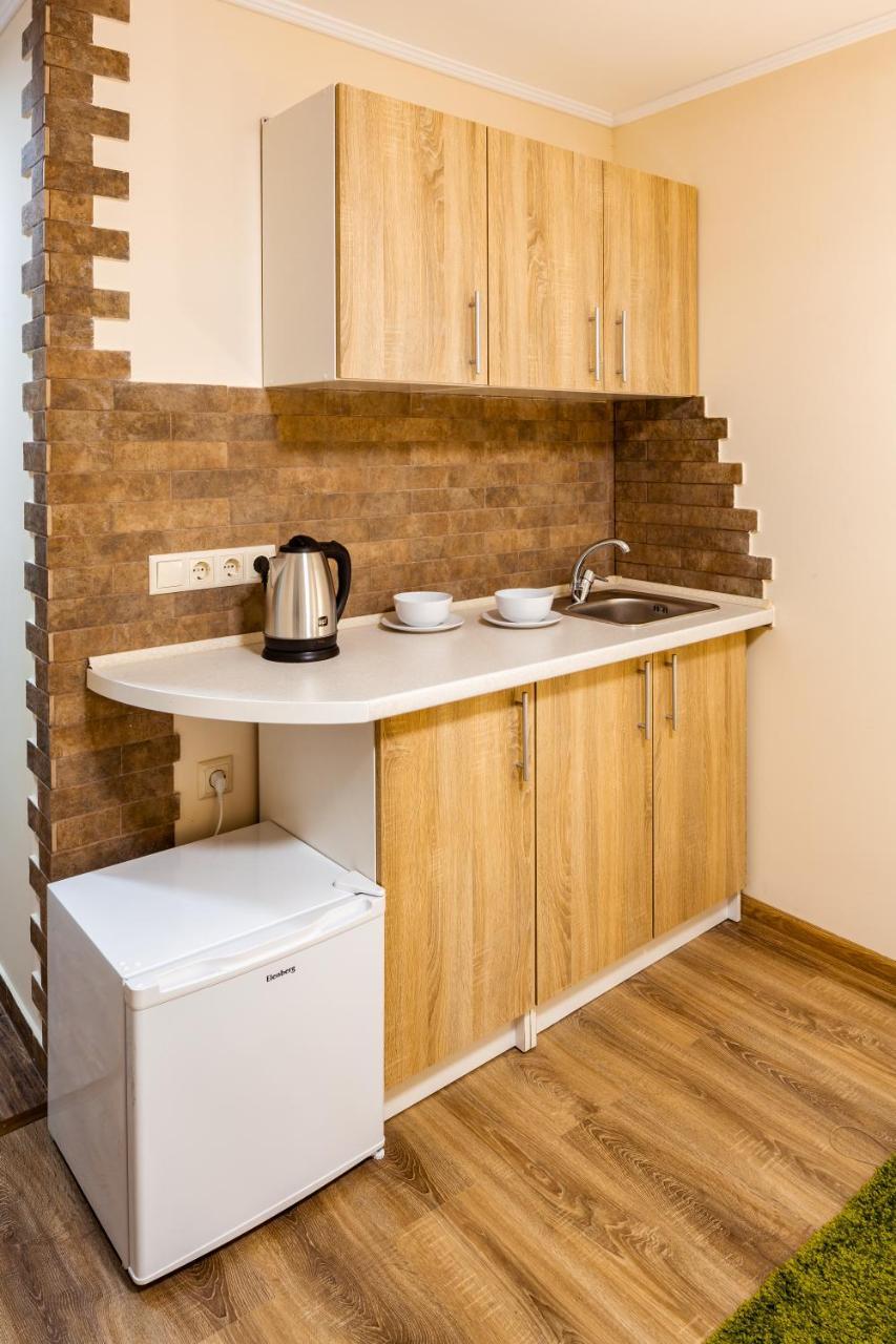 Romari Rynok Square 3 Apartment Lviv Luaran gambar